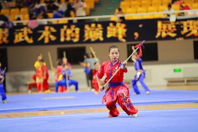 弘扬武术文化展现青少年风采—— 中国体育彩票杯2024年北京市体育传统项目学校武术套路比赛成功举办(图2) 弘扬武术文化展现青少年风采—— 中国体育彩票杯2024年北京市体育传统项目学校武术套路比赛成功举办(图2)