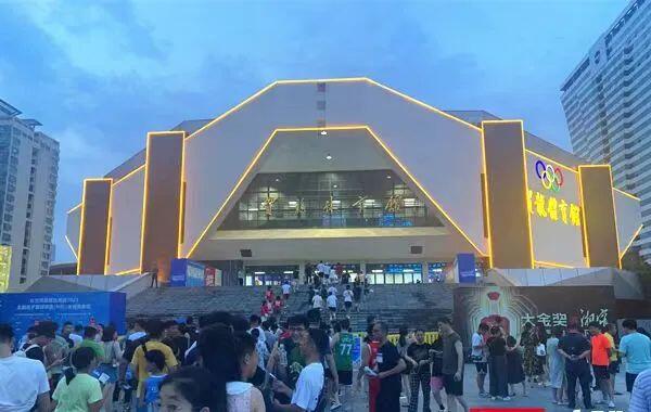 叮咚!您有一份端午假期健身场馆指南请查收(图2) 叮咚!您有一份端午假期健身场馆指南请查收(图2)