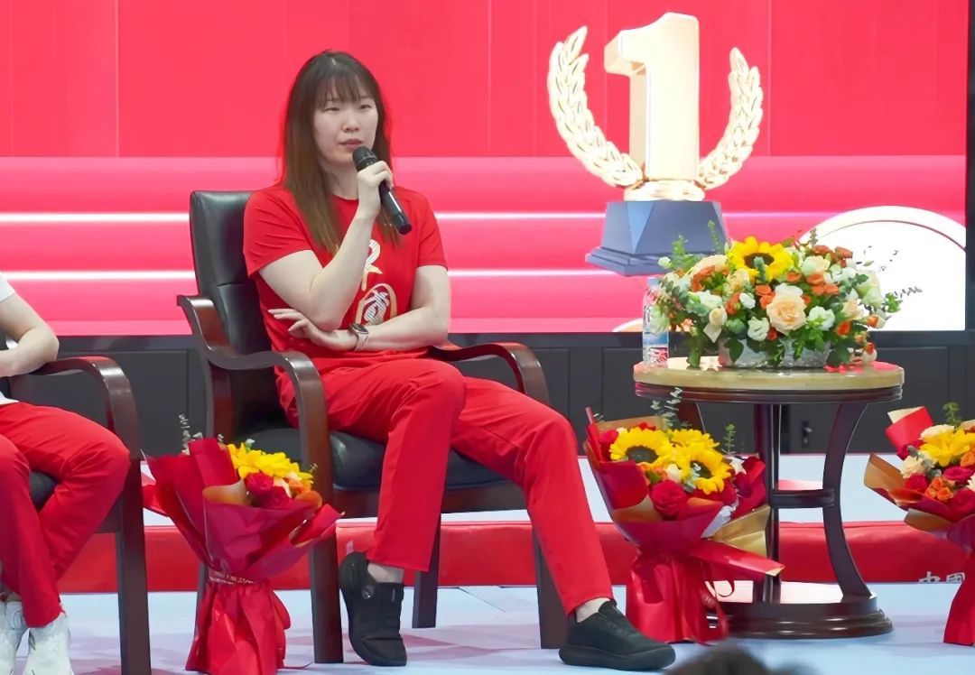 广东省二沙体育训练中心举办跳水、游泳、体操项目奥运健儿分享交流会(图5) 广东省二沙体育训练中心举办跳水、游泳、体操项目奥运健儿分享交流会(图5)