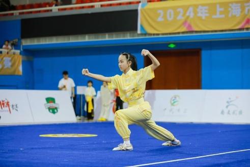 2024年上海市青少年体育俱乐部联赛武术比赛顺利举行(图5) 2024年上海市青少年体育俱乐部联赛武术比赛顺利举行(图5)
