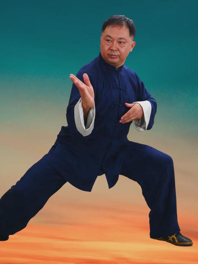 北体大教授黄康辉指导训练2024年全国太极拳健身站点骨干教练员(图5) 北体大教授黄康辉指导训练2024年全国太极拳健身站点骨干教练员(图5)