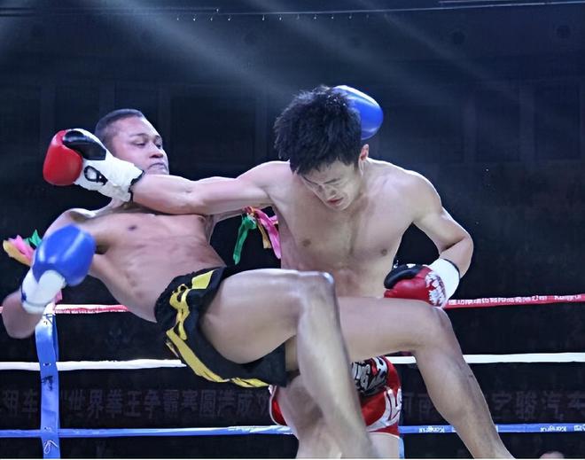刘响明出战3451格斗 “宜江春杯”盐邦四海中外拳王争霸赛(图2)