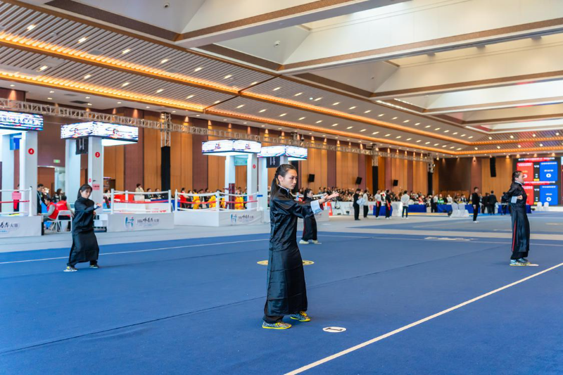71个项目冠军出炉!2024年国际咏春拳大赛首日活力“拳”开(图2) 71个项目冠军出炉!2024年国际咏春拳大赛首日活力“拳”开(图2)