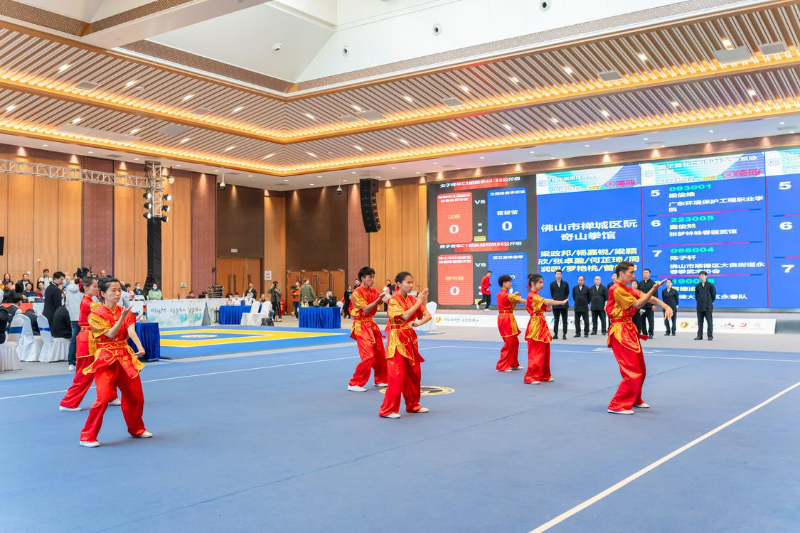 71个项目冠军出炉!2024年国际咏春拳大赛首日活力“拳”开(图6) 71个项目冠军出炉!2024年国际咏春拳大赛首日活力“拳”开(图6)