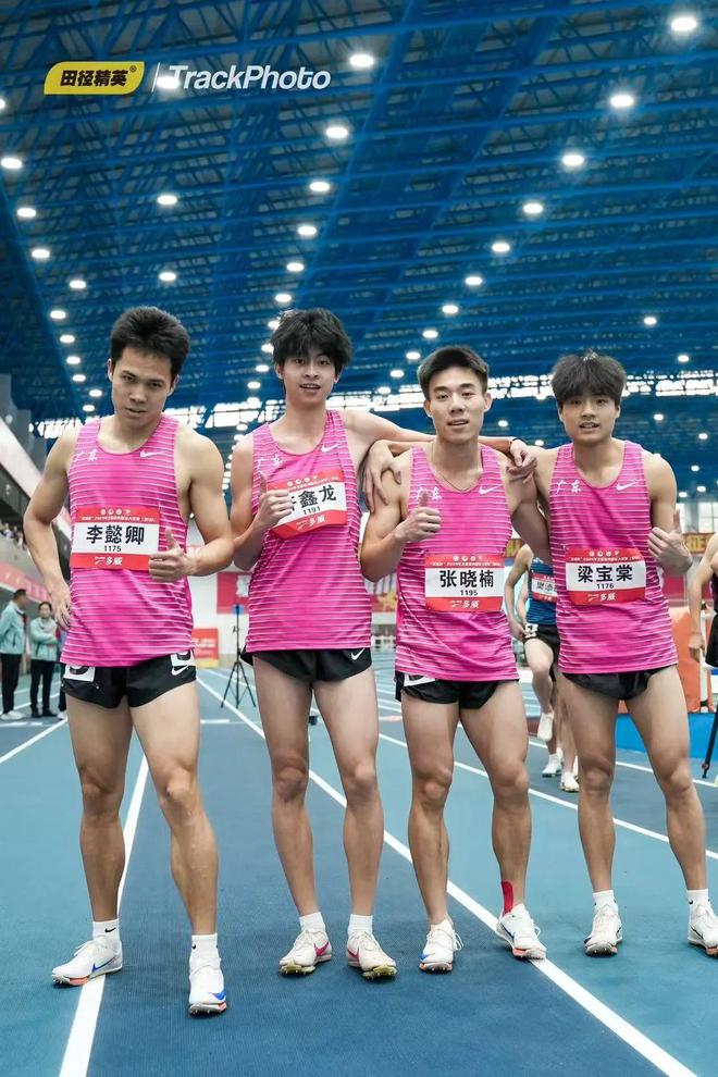开门红!花都健儿破全国室内田径赛纪录(图1) 开门红!花都健儿破全国室内田径赛纪录(图1)