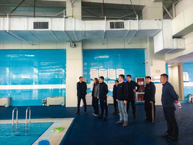 全省新型青少年体育训练阵地现场核查第三组一行来新县实地查看(图2) 全省新型青少年体育训练阵地现场核查第三组一行来新县实地查看(图2)