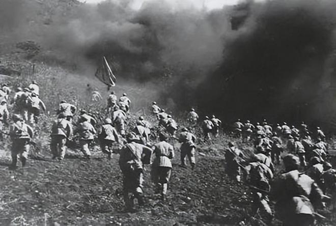 朝鲜半岛最后一战志愿军火力相当猛烈彻底打服韩军!(图3) 朝鲜半岛最后一战志愿军火力相当猛烈彻底打服韩军!(图3)
