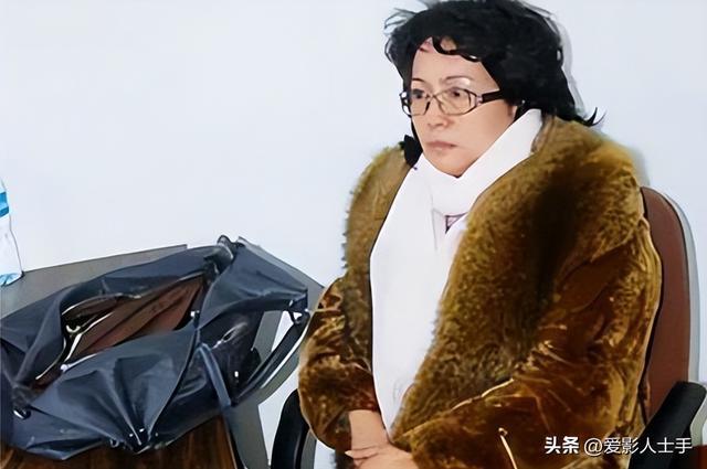 至今“无儿无女”的12位中老年女星未婚独居海外被丈夫抛弃(图4) 至今“无儿无女”的12位中老年女星未婚独居海外被丈夫抛弃(图4)