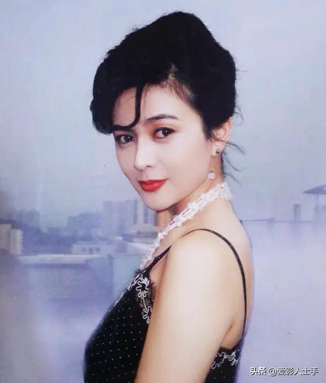 至今“无儿无女”的12位中老年女星未婚独居海外被丈夫抛弃(图10) 至今“无儿无女”的12位中老年女星未婚独居海外被丈夫抛弃(图10)